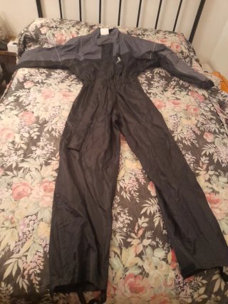 Traje de agua moto negro y gris