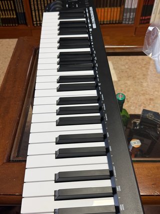 Controlador MIDI M-AUDIO Keystation 61 MK3