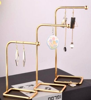 Expositores de Joyería Dorados