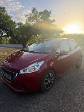 Peugeot 208 1.6 hdi automático