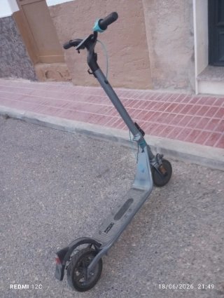 Patinete Cecotec Bongo D20