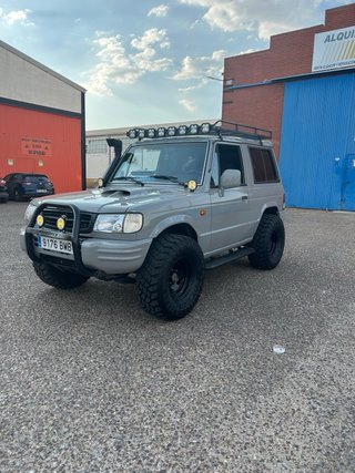 Hyundai Galloper