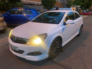 Opel Astra 2010