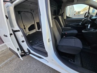 Peugeot Partner 2022