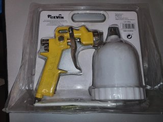 Pistola pintar gravedad 600cc