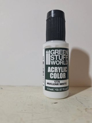 Lote 7 botes pintura acrílica Vallejo y Green Stuf