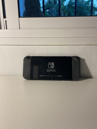 Nintendo Switch V1 Negra + Funda