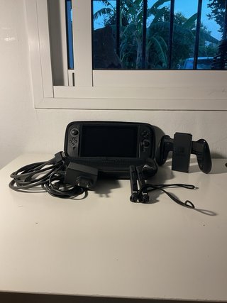 Nintendo Switch V1 Negra + Funda