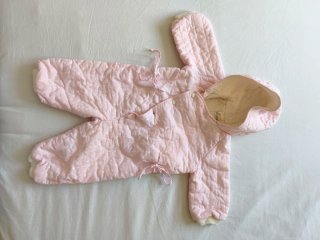 Buzo bebé rosa acolchado