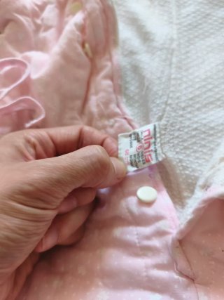 Buzo bebé rosa acolchado
