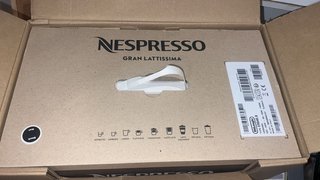 Cafetera Nespresso
