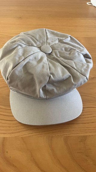 Gorra estilo boina beige