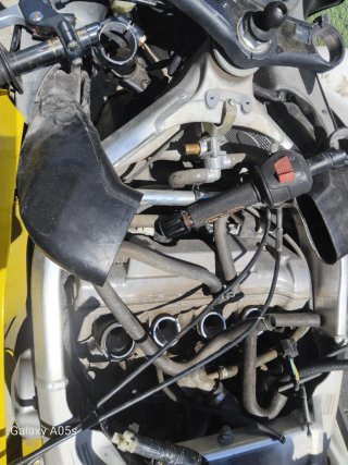 Motor Honda CBR 600F4i
