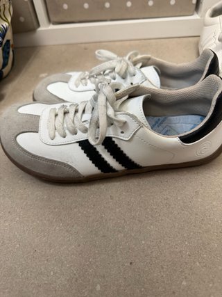 Zapatos Adidas Barefoot Gris y Blanco