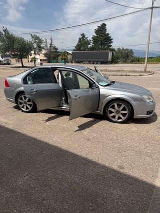 Ford Mondeo 2004