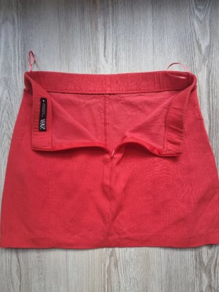 Mini Falda Zara Roja Efecto Lino