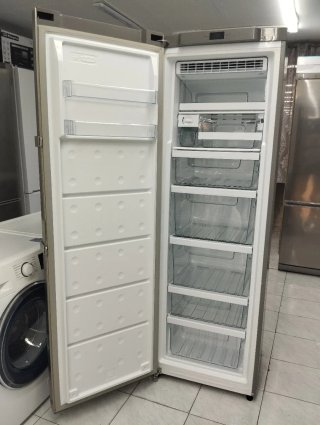 Congelador Vertical Marca TEKA No Frost
