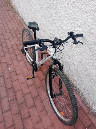 SUPER NUEVA  24 PULGADAS  OCASION