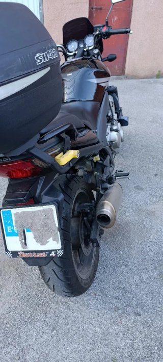 Honda CBF600 Naked Negra