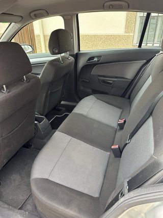 Opel Astra 2005