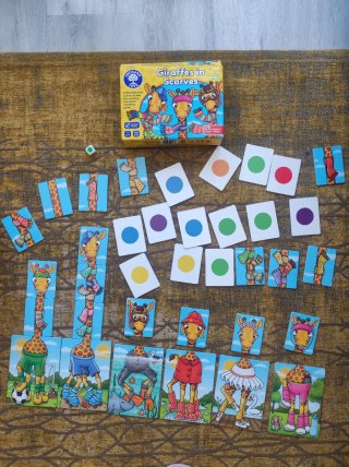 Juego Orchard Toys Giraffes in Scarves