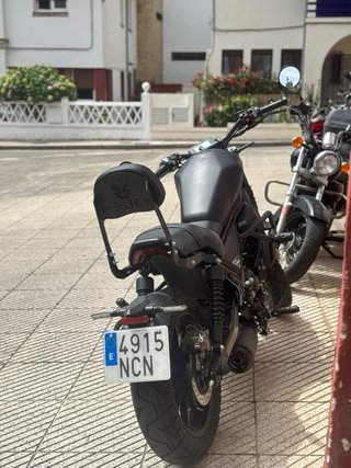 Zontes C125 Negra - Moto Cruiser Manual