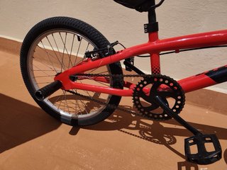 Bici BMX Roja precio negociable