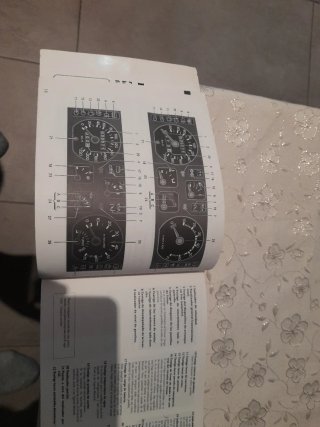 Libro de instrucciones renault supercinco