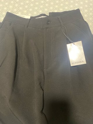 Pantalón Bershka baggy talla 36 negro
