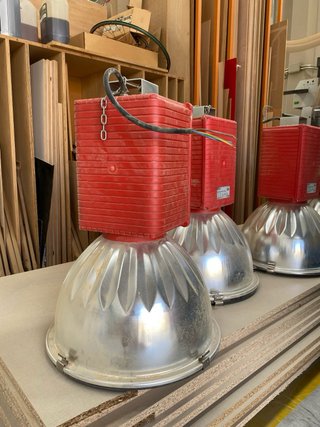 10 Focos de nave industrial  Precio por unidad