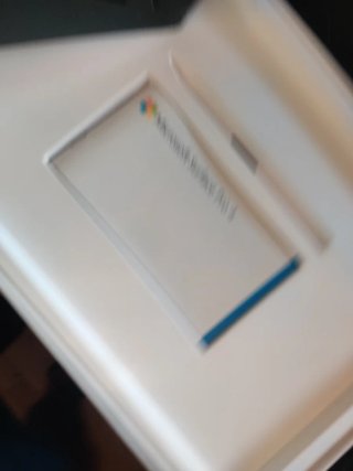 Microsoft Surface pro 4 con cargador AVERIADA
