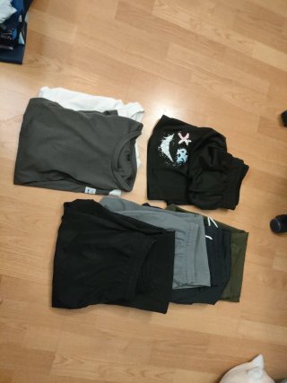 Lote  Camisetas y pantalones Verano Chico 12-14 Añ