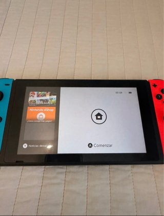 Nintendo Switch Azul y Rojo