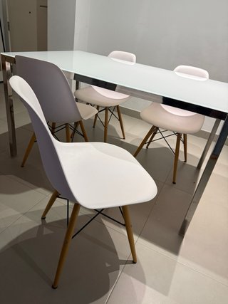 Mesa comedor TORSBY IKEA + 4 sillas