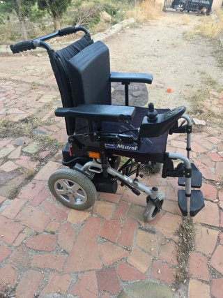 Silla eléctrica Invocare Mistral baterias nuevas