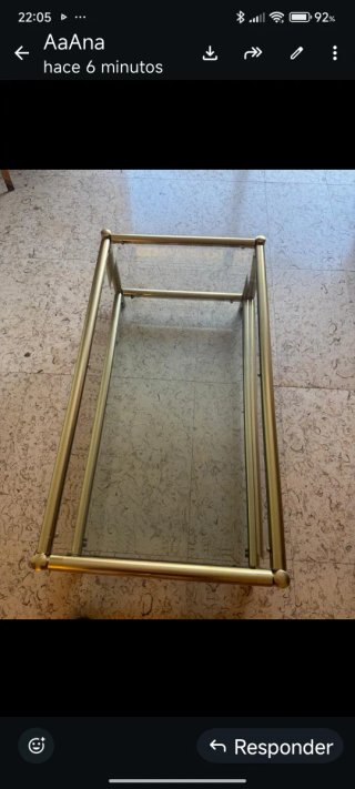 Mesa auxiliar dorada cristal Med.1'10x0'57x0'36cm.