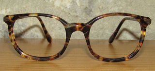 ANTIGUA MONTURA GAFAS SISLEY. RETRO VINTAGE.