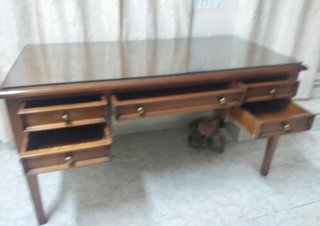 Mesa de despacho madera y cristal