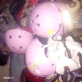 Cascos de deporte rosas