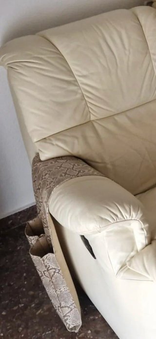 Sofá de piel beige 3 plazas