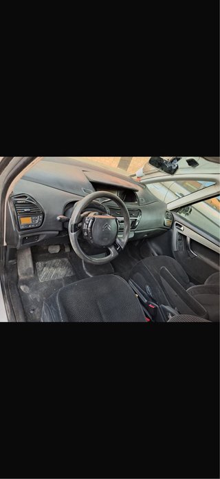 Citroen Grand C4 Picasso 2010