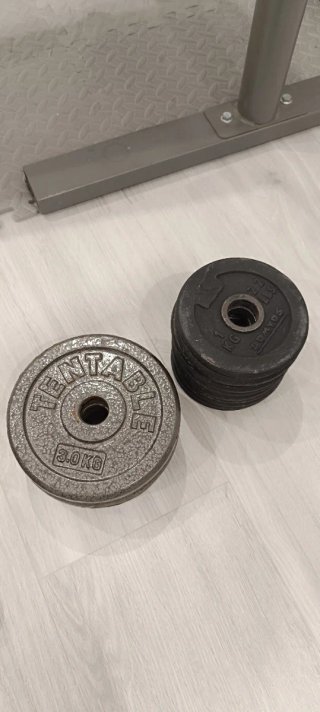 Banco multigym con accesorios