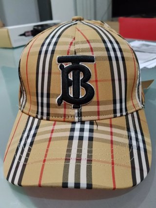 Cappello Burberry Beige Check