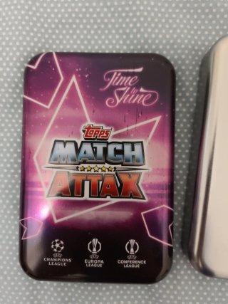 Caja metálica Match Attack Topps