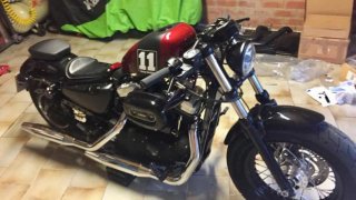 Asiento Monoplaza Harley Davidson perfil bajo