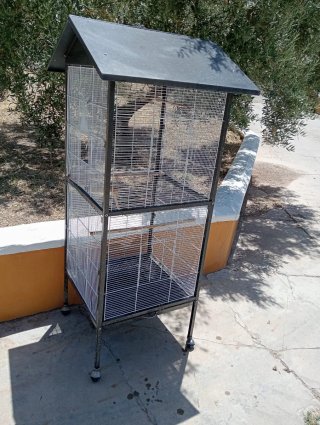 Jaula para pájaros grande