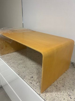 Mesa de centro de madera  75€ la unidad