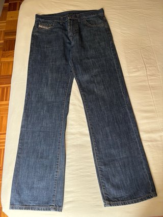 Pantalón vaquero azul chico New Caro, talla 42