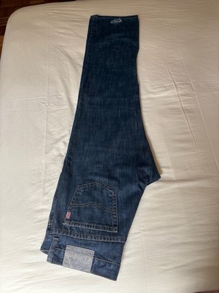 Pantalón vaquero azul chico New Caro, talla 42