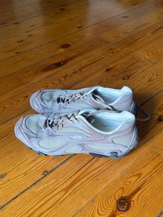 Zapatillas Out of Core Hombre Beige/Gris